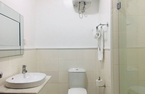 Lekki Phase 1 Hotel | LuxeVilla 42
