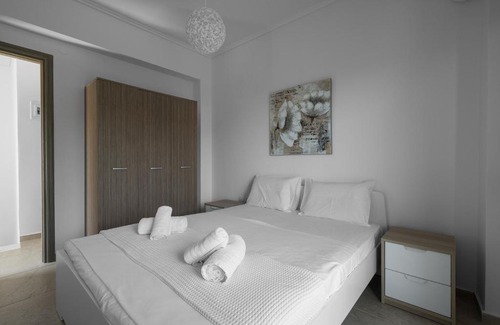 Kassandra Villa | #Luxlikehome Seashell Villa