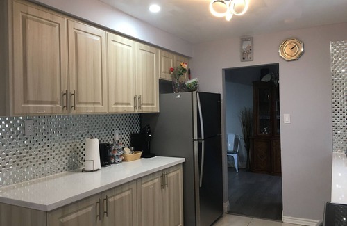 Agincourt North Casa | LUXMY VILLA larger groups luxury stay
