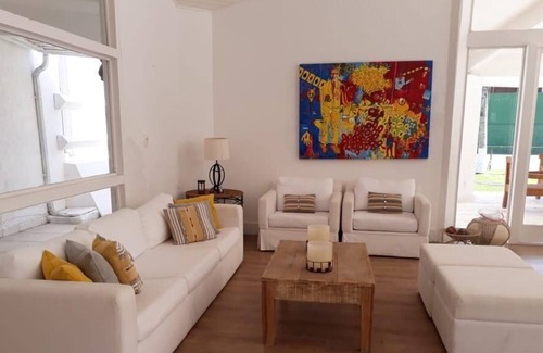 Portogalo Casa | LuxoBrasil #AR04 Portogalo Mansion 09 Suites Angra Seasonal Rent