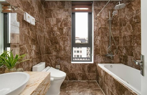 Hai Ba Trung Hotel | Luxor Boutique Hotel