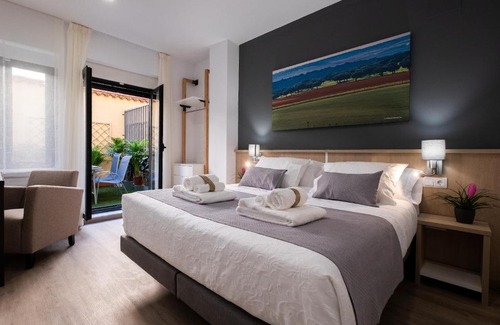Centro Apartamento | Luxor Torre del Clavero Apartments