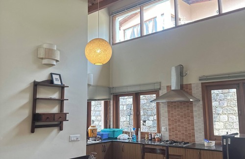 Bhimtal Cabaña | Luxsugero Cottages Premium