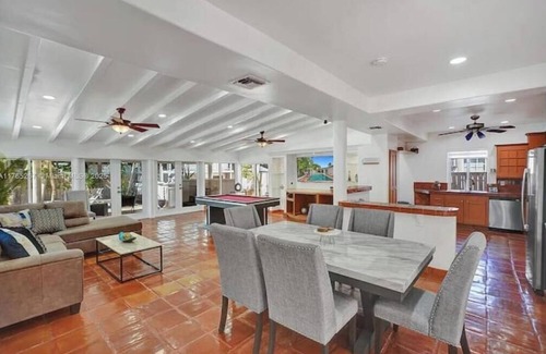 Ives Estates Casa | LuxTropica