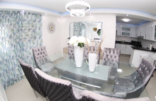 Llanos de Gurabo I Apartamento | ✨ Luxurious 3-Bedroom Apartment with Pool & 24/7 security