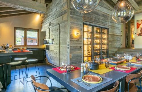Val-d'Isere Apartamento | Luxueux 5 pièces avec cheminée, balcon panoramique, proche des pistes - Val-d'Isère - FR-1-694-108