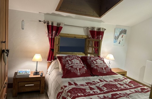 Doucy-Combelouviere Apartamento | Luxueux Appart de 80 m2, Grand Confort, Skis aux Pieds Pour 8 Personnes à Doucy