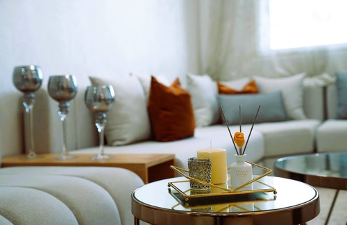 Sale Apartamento | Luxueux Appart-piscine Près de Laéroport de Rabat, Tram et Gare à Proximité