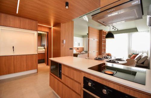 Trindade Apartamento | Luxuoso Studio em frente a UFSC e HU - CEN011