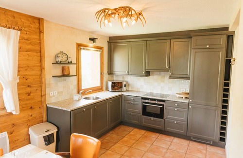 Saint-Francois-Longchamp Casa | Luxury chalets (10p) 5 bed- and 3 bathrooms. In center Saint François Longchamp with ski-in & out.