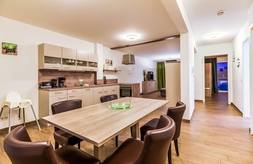 Grossposna Apartamento | Lujoso Ferienwohnung am Störmthaler See