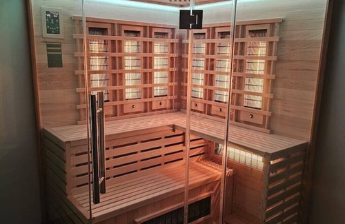 Echternacherbruck Apartamento | Luxuriöse Wohnung am Flussufer mit Infrarotsauna
