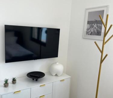 Denovici Apartamento | luxuriöses Apartment mit Meerblick in der Bucht von Kotor