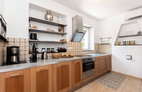 Cavi Casa | Luxuriöses Ferienhaus in Alleinlage mit Garten für Ihren Perfekten Strandurlaub
