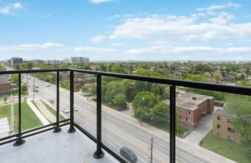 Downsview Condominio | Luxurious 1 bedroom condominium