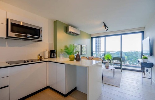 San Francisco Apartamento | Luxurious 1BR Apartment With Stunning Balcony View
