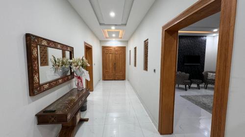 Fatehjang Apartamento | Luxurious 2 Bed Apartment in Top City Islamabad