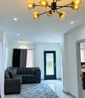 Georgetown Apartamento | Luxurious 2 Bedroom Apartment- Georgetown