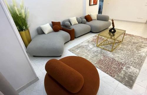 Nasr City Apartamento | Luxurious 2-Bedroom Apartment in Primera Compound with Scenic Pool Views