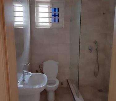Ogbodjo Apartamento | Luxurious 2 Bedroom Apartment