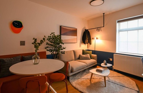 Angel Apartamento | Luxurious 2-bedroom Flat Close to Angel Stn