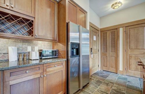 River Run Apartamento | Luxurious 2 BR in River Run Village with Ski in ski out condo