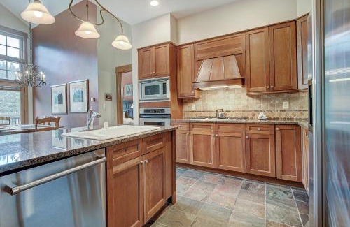 River Run Apartamento | Luxurious 2 BR in River Run Village with Ski in ski out condo