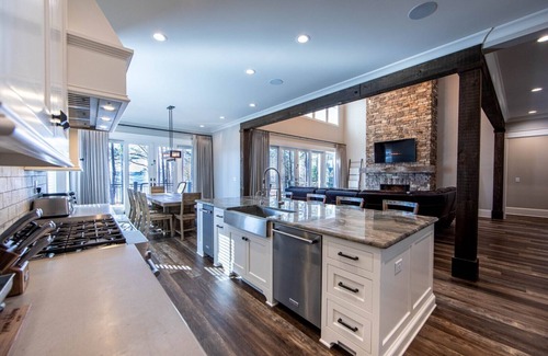 Lake Oconee Casa | Paquete MASTERS y FINAL FOUR Dream: lujosa casa de 5 dormitorios frente al lago 2019