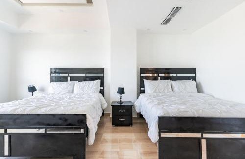 San Geronimo Apartamento | Luxurious 2BDR with Ocean View