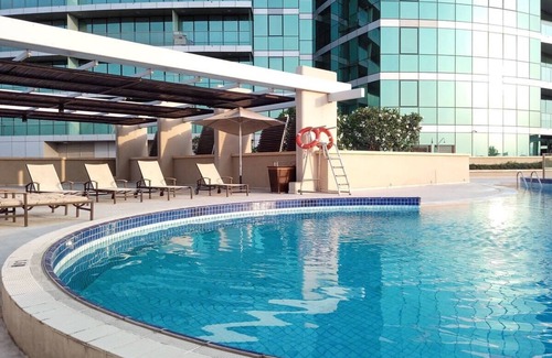 Dubai Festival City Apartamento | Luxurious 2BR w/ Amazing Dubai Creek Views!