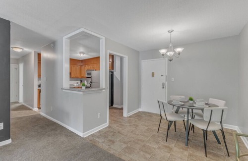 Crabtree Apartamento | Luxurious 3 Bed Suite in Raleigh~