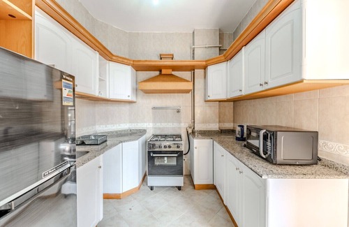 Dream Land Apartamento | Luxurious 3 BR Golf View Apartment