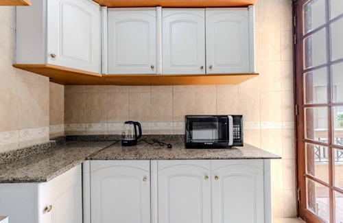 Dream Land Apartamento | Luxurious 3 BR Golf View Apartment