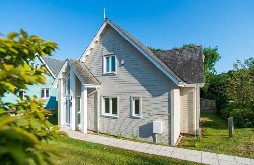St Austell Casa | Luxurious 4 Bedroom New England Style Villa - Trewhiddle V11