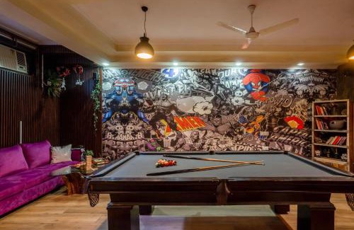 DLF Phase 3 Casa | Luxurious 4 BHK with Mini Movie Theatre in Gurgaon