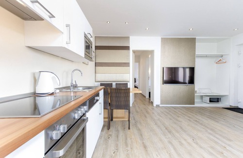 Waxweiler Casa | Luxurious 4-person bungalow in the Eifel camping park