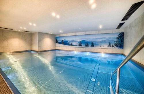 Megeve Apartamento | Luxurious 4-room with pool, gym, spa and parking