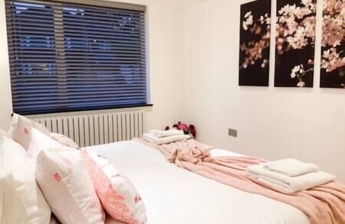 Reading Casa | Luxurious 5 Bed Property!