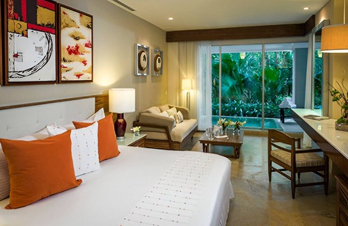 Zazil-ha Complejo | Luxurious 5 Star 2 BD/2 Bath Suite With Large Balcony and Plunge Pool