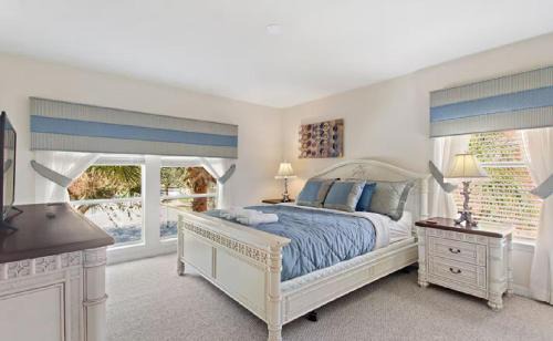 Watersong Casa | Luxurious 5BR Watersong Resort Villa | Private South-Facing Pool and Spa