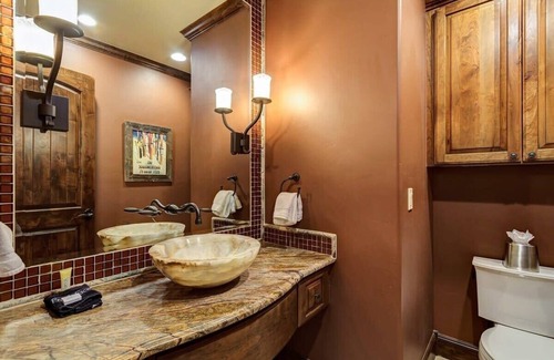 Boulder Ridge Casa | Luxurious 6BR, Hot Tub, 3Min Walk to Main Lifts