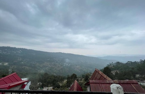 Majkhali Casa | Luxurious 7BHK Bungalow @ Ranikhet by Planacation