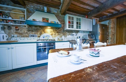 Castiglione d'Orcia Casa | Casale Sopra Los baños de Bagni San Filippo