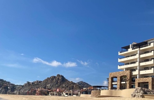 Los Cangrejos II y ÌII Complejo | Luxurious accommodations includes the Grand Studio and Grand Suite - one bedroom