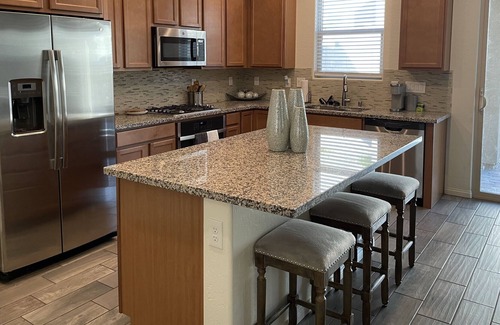 Las Vegas Casa | Luxurious Affordable 3 Bedroom Home Away From Home