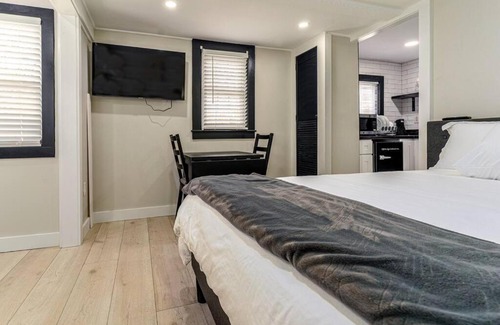 Temple Casa | Luxurious and Cozy Cabin in a Rural setting - 8
