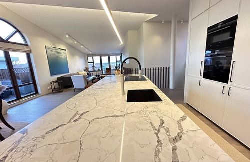 Capital Region Casa | Luxurious and modern Family friendly house, in Reykjavík area