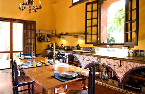 Acanceh Villa | Luxurious & Historic Private Hacienda near Mérida