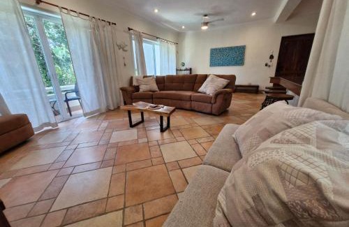 Playacar Apartamento | Luxurious Apartment in Playacar with Golf