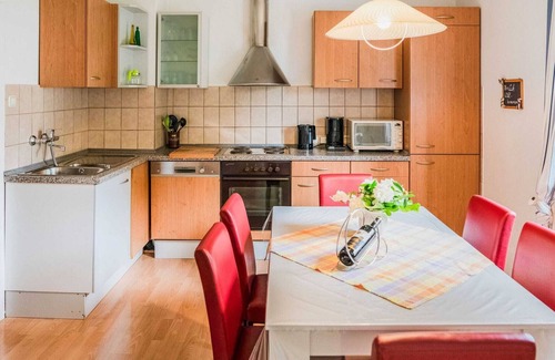 Ortsmitte Apartamento | Lujoso Apartamento en Medebach con Jardín